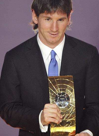 http://photogallery.indiatimes.com/photo/5368546/Messi-worlds-best.jpg