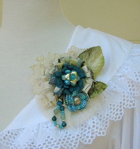 Flower Pin, Brooch, Corsage in Turquoise and Teal