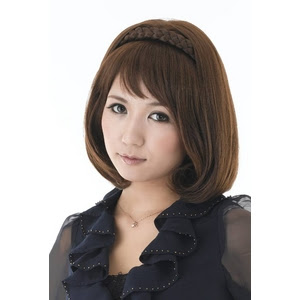 カチューシャ付ハーフウィッグ みつあみカチューシャのモテボブスタイル Kh 3 ブラウンゴールド ウィッグ通販の アニョハセヨン