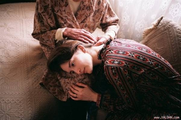 Thì ra, đổi lấy bình yên và hạnh phúc đôi khi chúng ta phải để nỗi đau im lặng (ảnh minh họa)