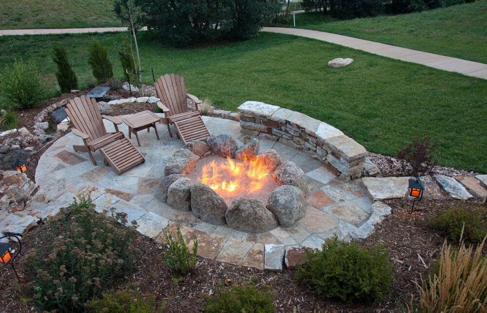 20 Beautiful Outdoor Fire Pit Ideas
