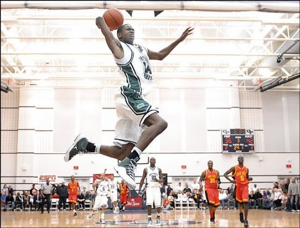  a high school basketball game between Montrose Christian (Kevin Durant's 