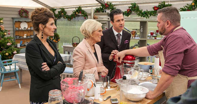 THE GREAT HOLIDAY BAKING SHOW - It's a delicious addition to television this holiday season when "The Great Holiday Baking Show" premieres on ABC, MONDAY, NOVEMBER 30 (10:00 p.m. - 11:00 p.m., ET). (ABC/Michael Bourdillon)NIA VARDALOS, MARY BERRY, JOHNNY IUZZINI, TIM SAMSON