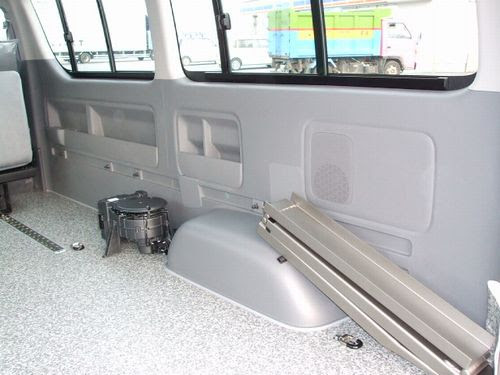 0系ハイエース特設車 車椅子移動車登録完了 ハイエース新型専門店blog