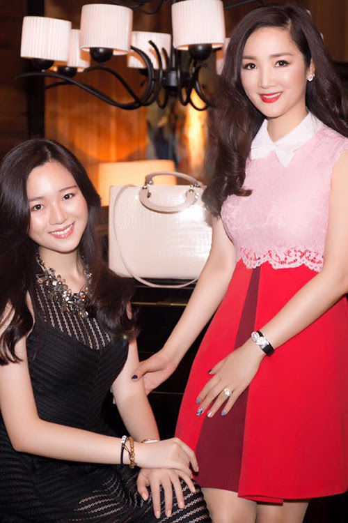  niềm tự hào vùng Giáng My tự hào có cô gái xinh đẹp như hoa trong ngày trọng đại - Hình 8. "title =" Giáng sinh Con gái tôi tự hào đẹp như hoa trong ngày trọng đại tự hào - Hình 8. "rel =" lightbox "PHOTOID =" 5920d6a0-4121-11e7-92d4-13224a27406c "type =" ảnh "dữ liệu ban đầu =" http://ift.tt/2rYX0X4 " width = "" height = ""> </div> <div class=