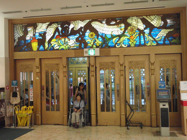 大丸心斎橋店本館 出口 写真共有サイト フォト蔵
