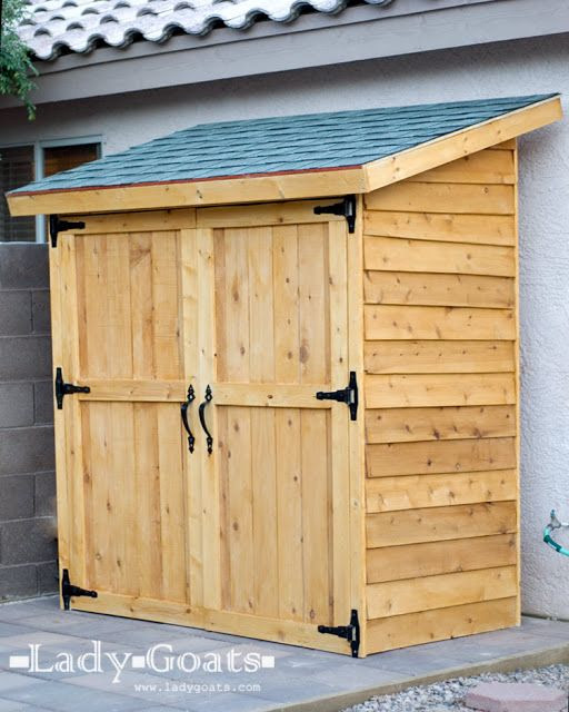 DIY shed. Lady Goats: A workspace. To work. This would look nice along ...