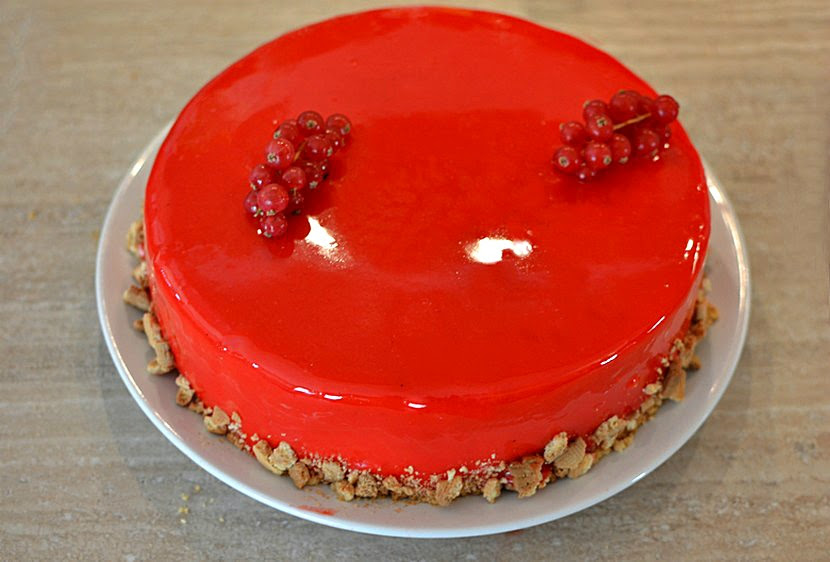 Framboisier Entremet Mousse Framboise Et Chocolat Blanc