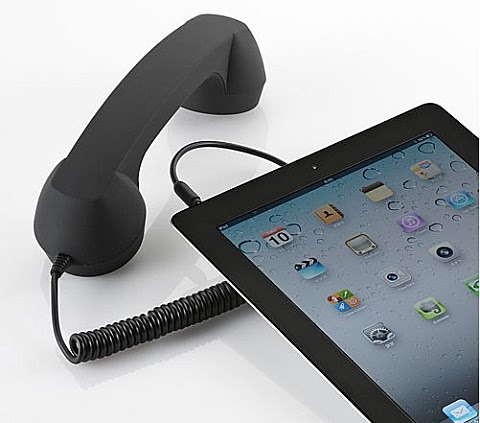 長電話もラクチン 懐かしの黒電話のようなスマホ向け受話器 400 Hs028 教えて君 Net