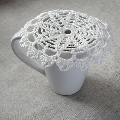 crocheted doily by Lariata