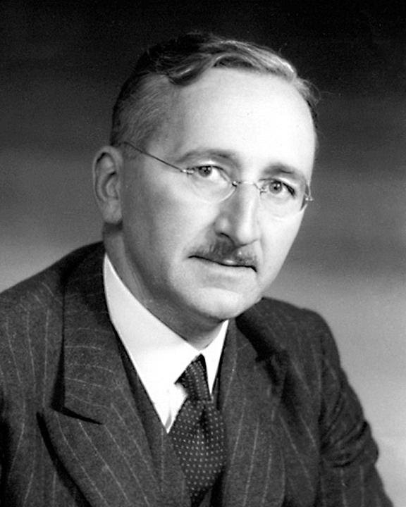http://upload.wikimedia.org/wikipedia/commons/7/7f/Friedrich_Hayek_portrait.jpg