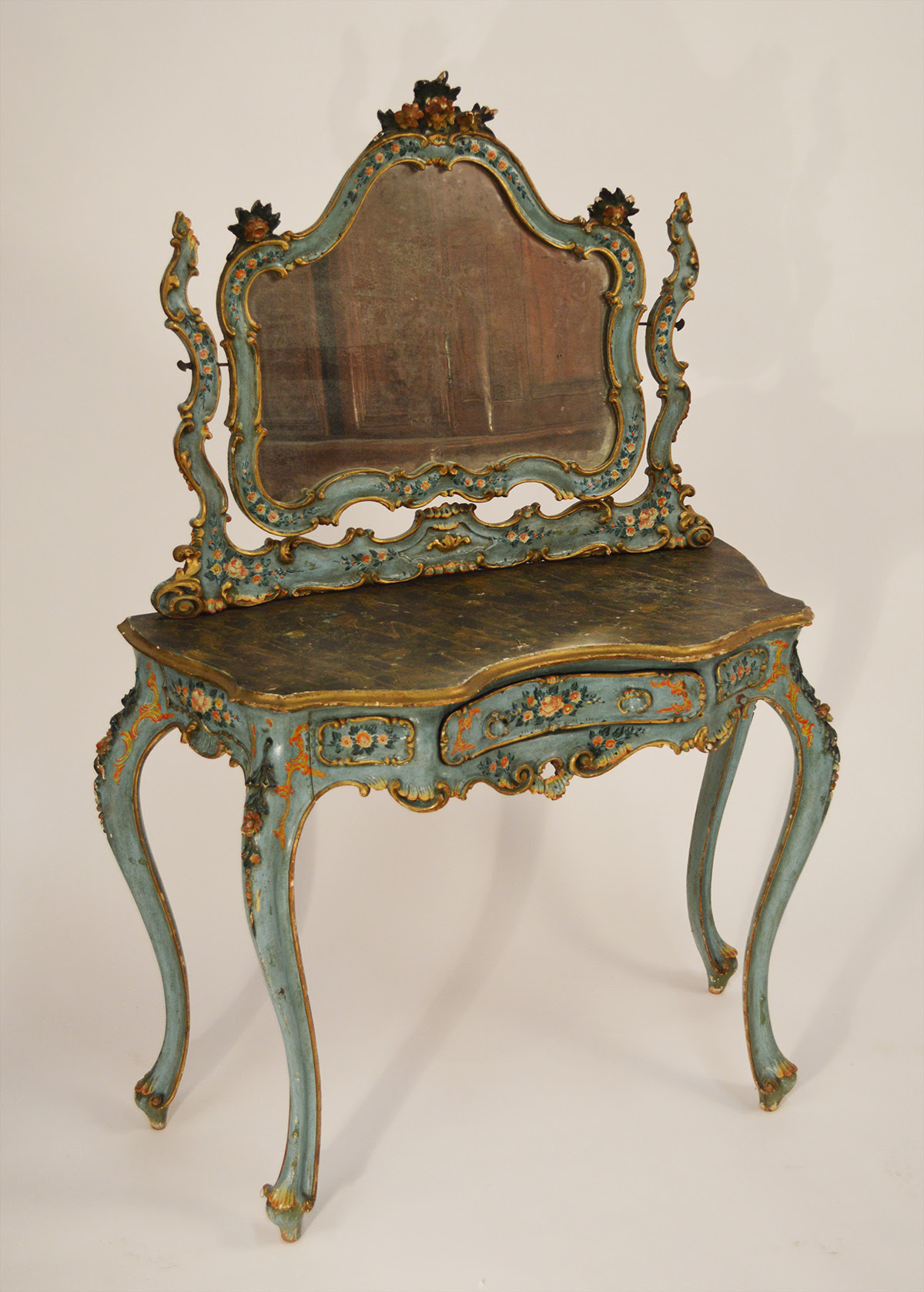 Fine, Venetian, Rococo style, painted and parcel-gilded ...