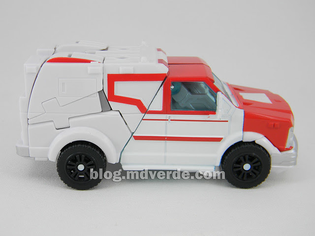 Transformers Ratchet Deluxe - Prime RID - modo alterno