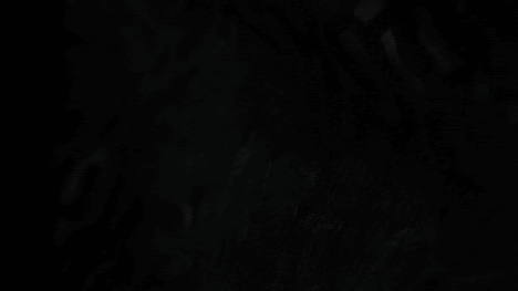 Nikolas Bentel designs shirts that react to changes in pollution