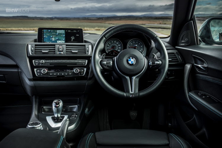 Photos-BMW-M2-Coupe-Long-Beach-Blue-3