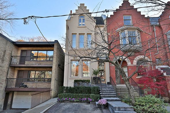 83 Woodlawn Avenue