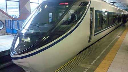 371系(新宿駅)