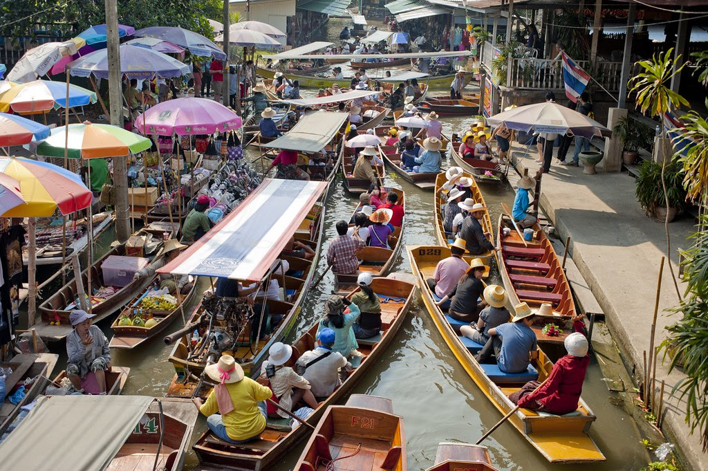 Floating Markets