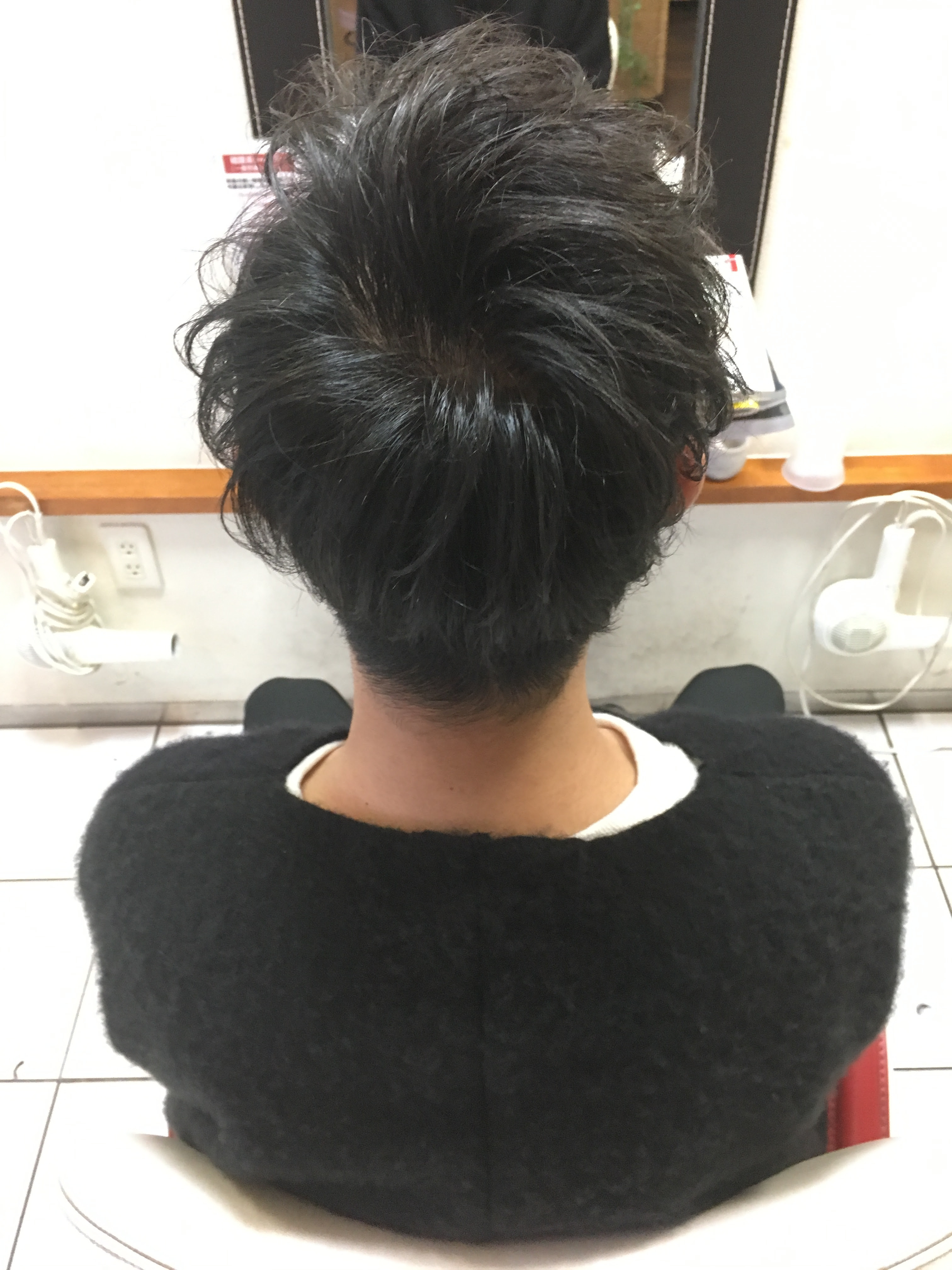軟毛の柔らかい髪質の男性のお客様のヘアスタイル ブログ 堺市北区なかもずの美容室 Asian By Nature アジアン
