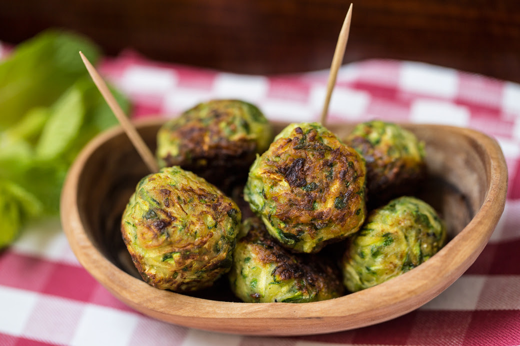 Polpettone Di Zucchine Al Forno Polpette Di Zucchine E Menta La Ricetta Vegan Senza Uova Vegano Gourmand