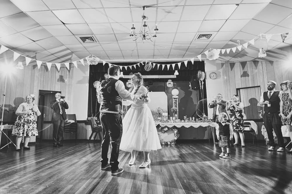 First Dance, Southend Wedding - www.helloromance.co.uk