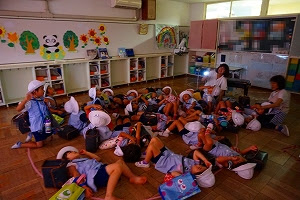 手作りプラネタリウム 年中 学校法人 西武学園