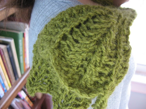 One Skein Lace Jabot in Elsebeth Lavold Baby Llama