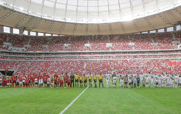 Santos x Flamengo - Estádio Mané Garrincha (Foto: Lula Marques / Secopa-DF)