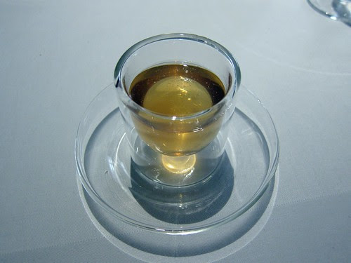 Hot and cold tea