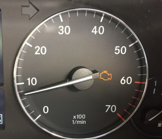 Bmw エンジン警告灯 チェックエンジンランプ点灯 神戸の輸入車修理 神戸 西宮 芦屋の輸入車修理 中古車販売ならガラージュジュリア