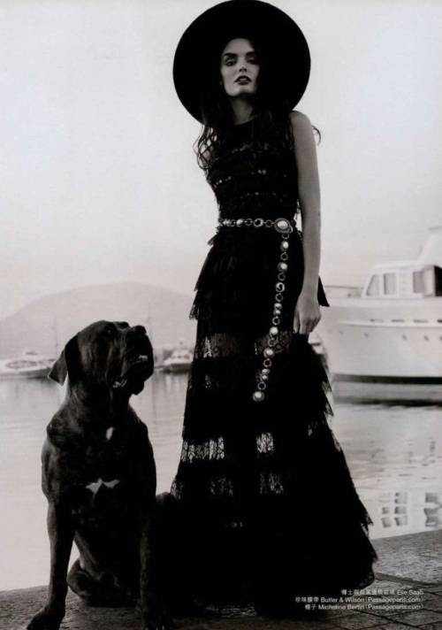 ‘A trip to St. Tropez’  ELIE SAAB Ready-to-Wear Spring Summer...