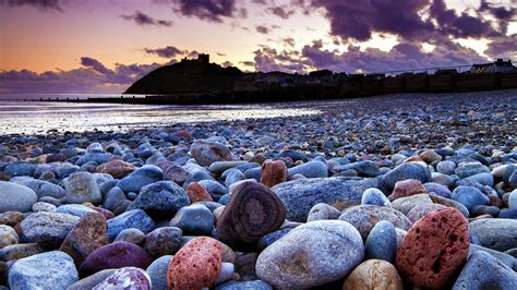 Semi precious / cubic zirconia lock: Colorful Stone On Beach Wallpaper Wide High Colorful Stone