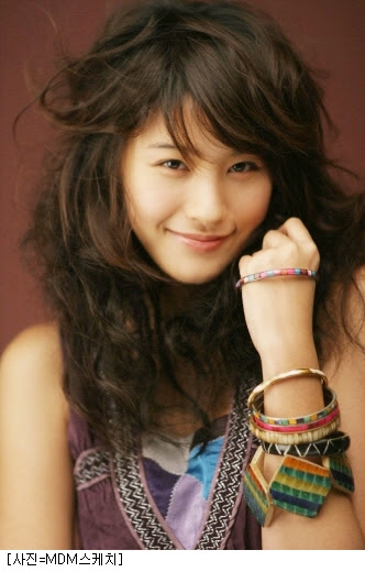 Lee Young Yoo - New Photos
