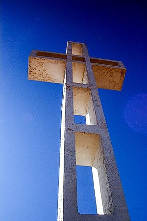 English: The Cross, the center of much controv...