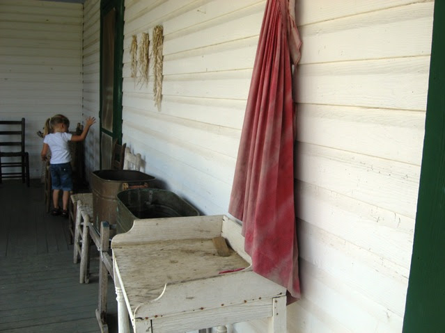 houseporchm
