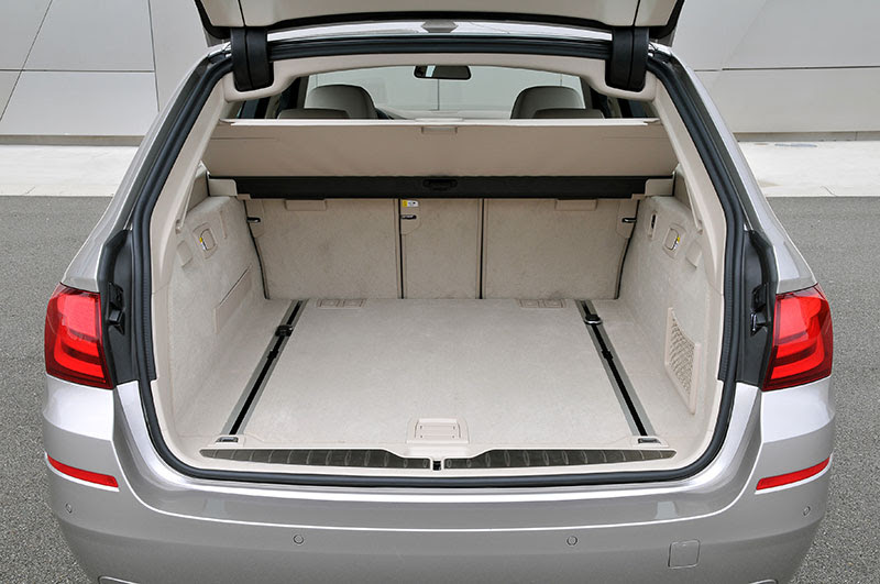 Foto: BMW 520d Touring (Modell F11), Kofferraum (vergrößert)