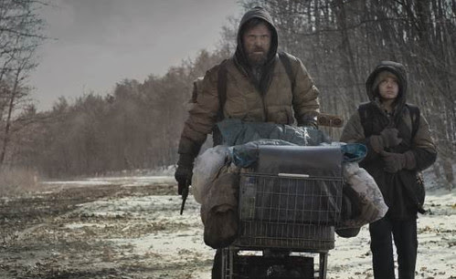 Viggo Mortensen y Kodi Smit-McPhee en 'The Road'