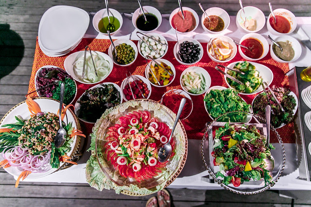 salad bar, salad buffet outside by the beach, best buffet in Ko Samui, Thailand, Starwood, the luxury collection of hotels and resorts, SPG, SPG guest