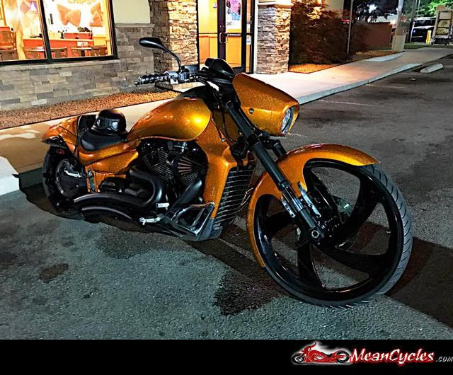 MeanCycles BLACK SHARP CURVE RADIUS EXHAUST FOR M109R MeanCycles BLACK SHARP CURVE RADIUS EXHAUST FOR M109R