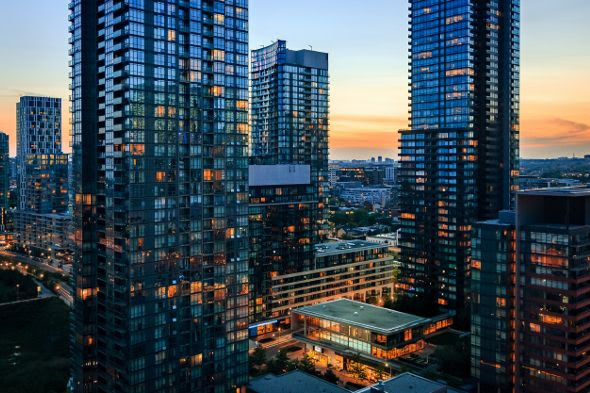 toronto condo rent