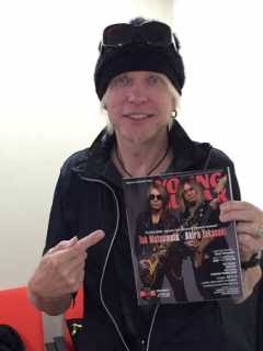 マイケル シェンカーさん 大サービス 松本孝弘さん高崎晃さん表紙のyoung Guitar 16年6月号を いつか また ここで ｂ ｚ Endless Summer