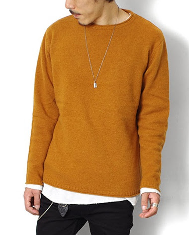 秋冬ニットはからし色で上品コーデ メンズおすすめマスタードニット
