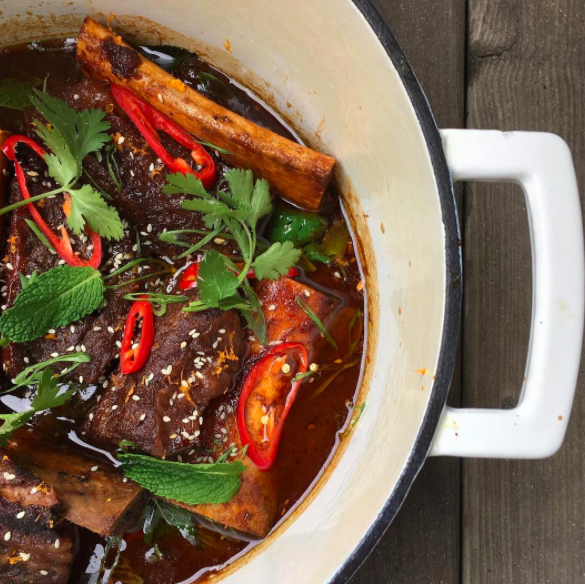 A cast-iron Dutch oven that does the job of a pricier Le Creuset one.