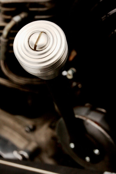 http://blog-imgs-35.fc2.com/y/e/l/yellowmotorcycle/201012071811383f5.jpg