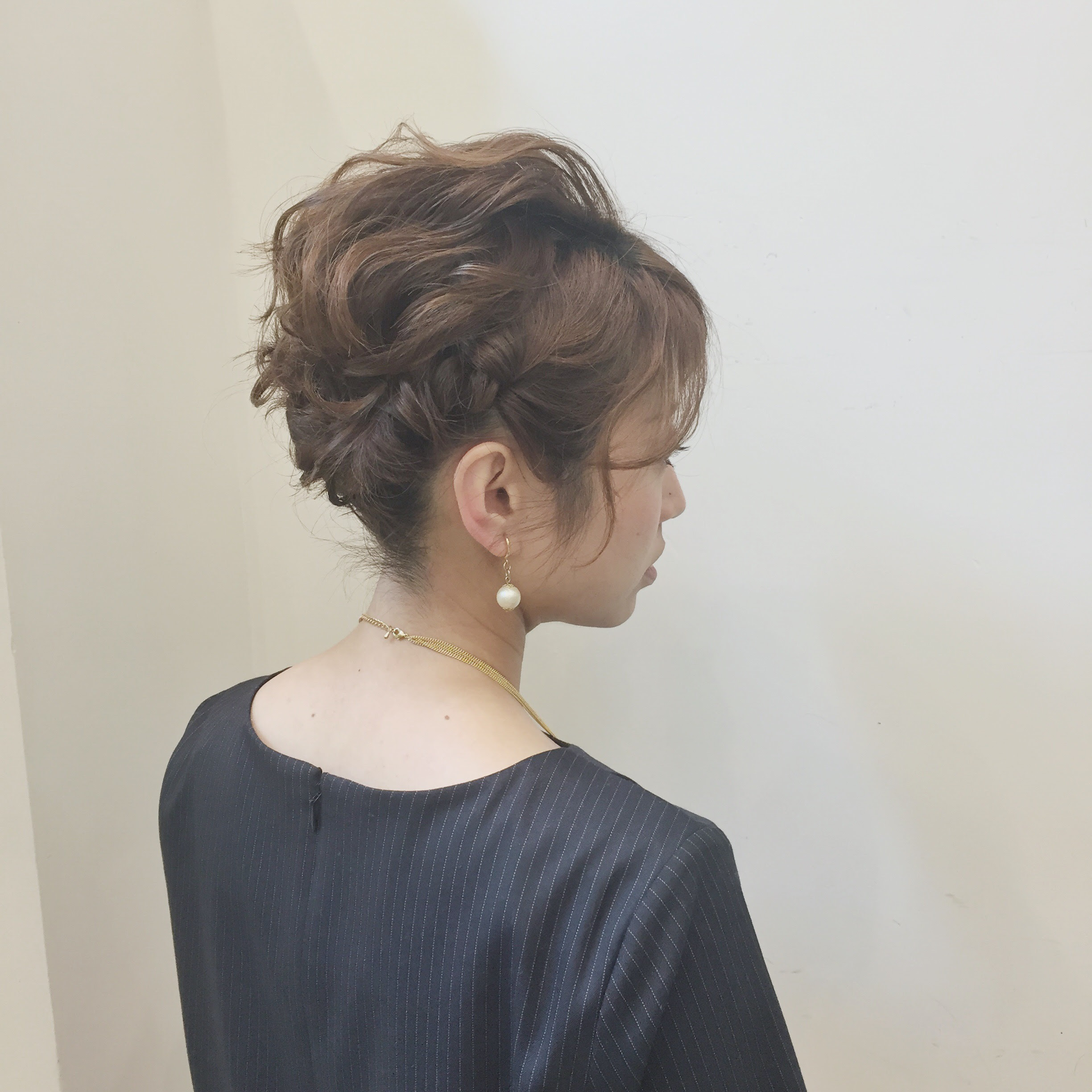結婚式セット ヘアアレンジ ショート Chest公式webサイト チェストは神戸 三宮 居留地 岡本 栄町 姫路 の美容室 美容室ヘアサロン