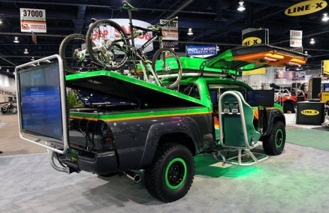 Gamers’ Dream Car (14 pics)