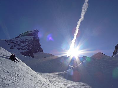 soleil et skieurs.jpg