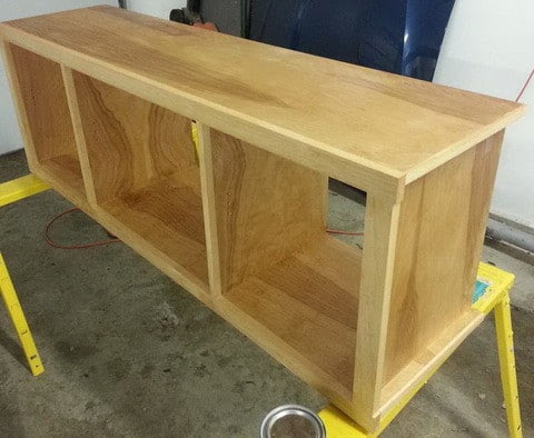 How To Build A Simple DIY TV Stand Using Wood ...