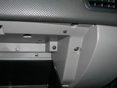 2007-08-05 Cabin Air Filer Installation (8)