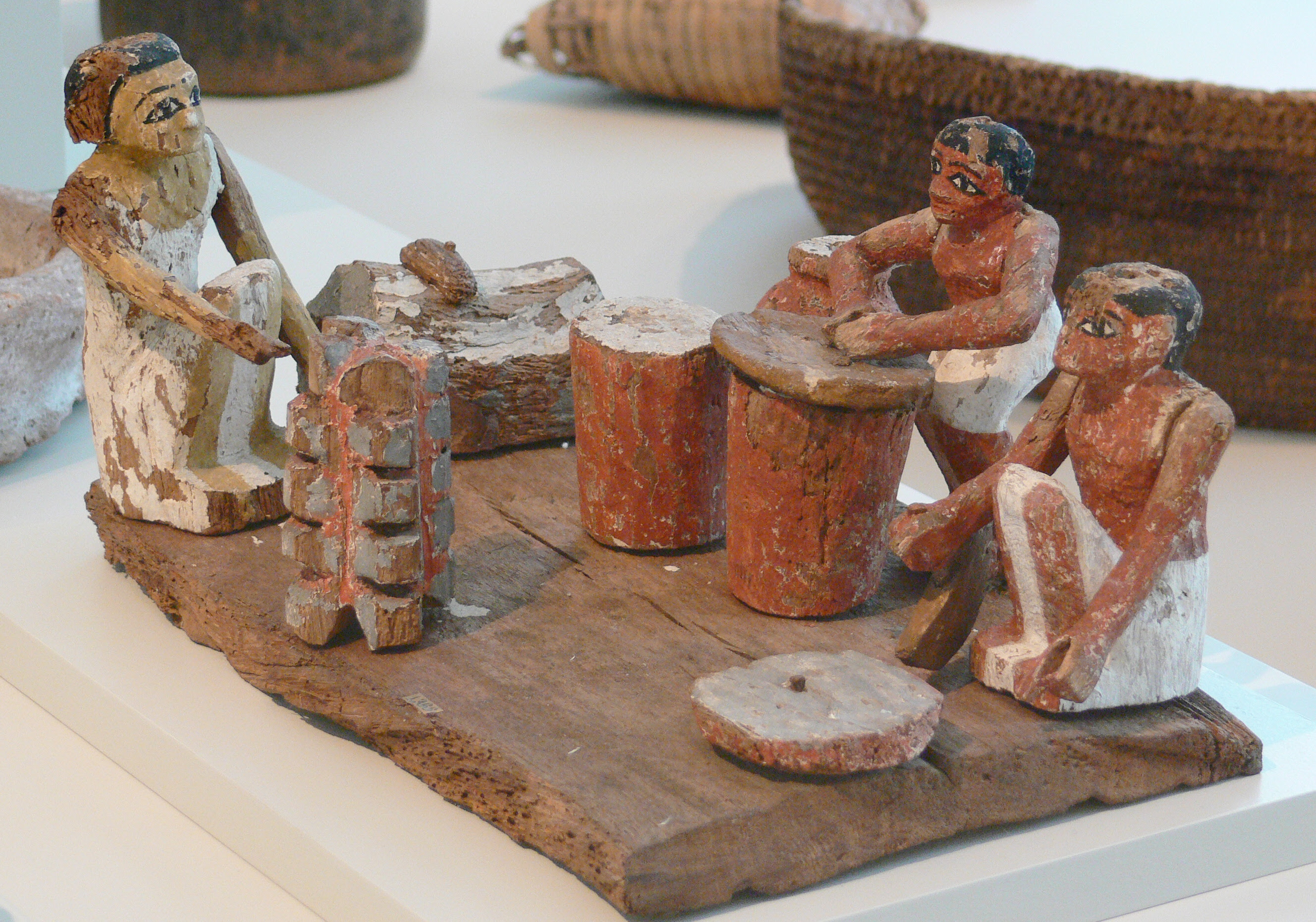 File:Egyptian kitchen Berlin 1.jpg - Wikimedia Commons